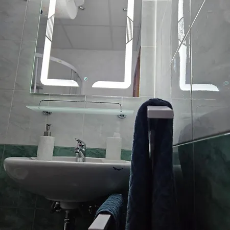 стаята на ив *